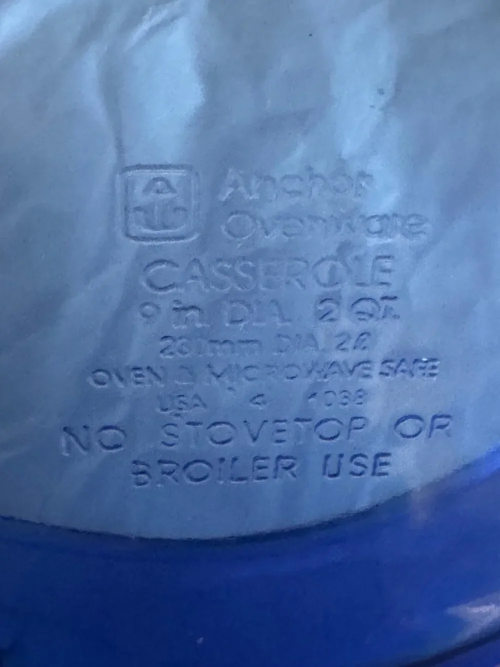 Anchor Hocking Blue Glass 2 Quart Casserole Dish 9